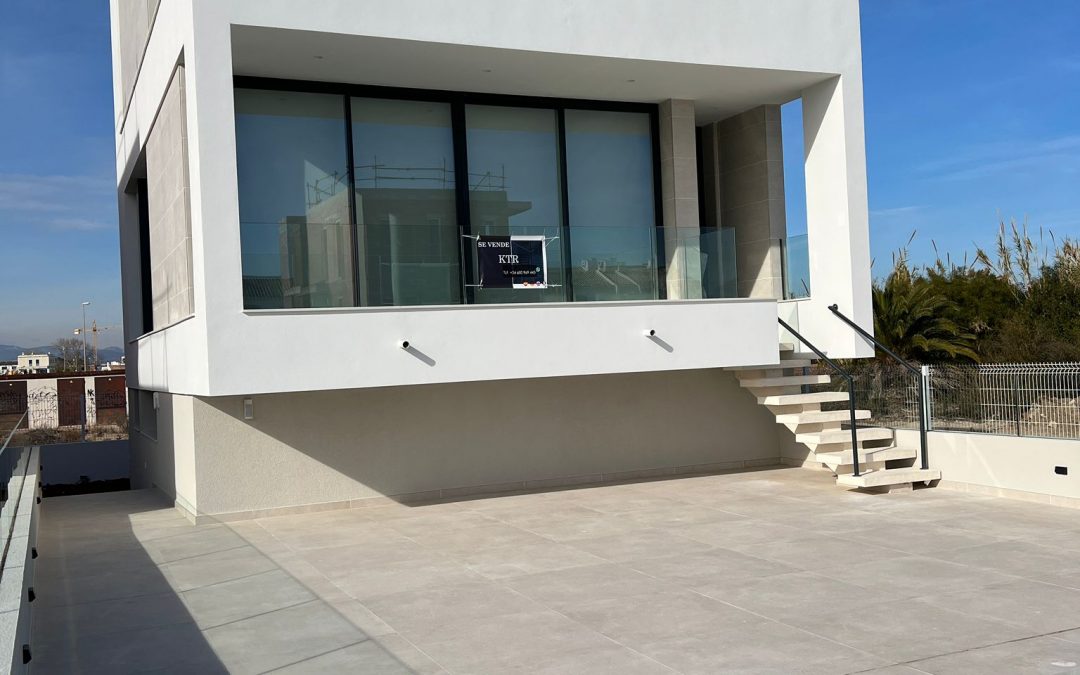 Exklusive Strandvilla an der Costa Blanca